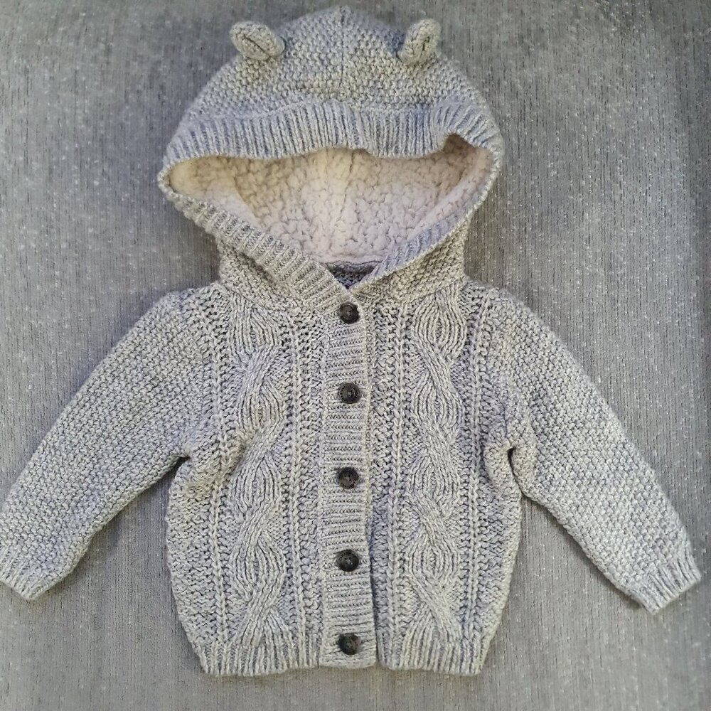 Canadiana Hooded Cable Knit Baby Cardigan Size 3-6 Months